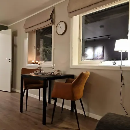 Arctic Fjord Apartment *